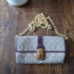 Louis Vuitton WOC